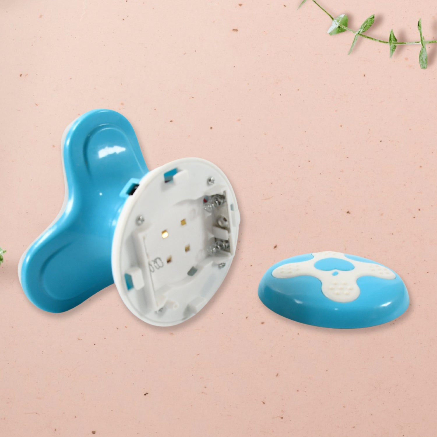 Triangle Mini Massager